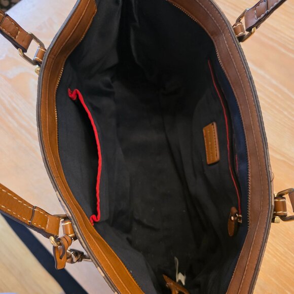 Purse - Picture 3 of 3